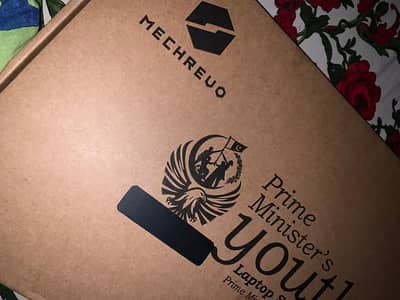 PM laptop for sell, new condition with box and bag