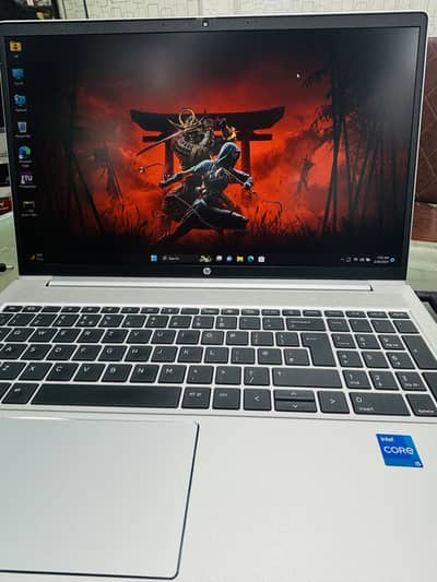 HP Probook 450 G8 core i5 11th Gen 8/256gb