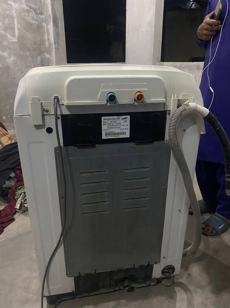 Automatic washing machine 1