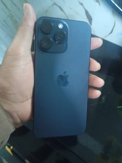 Iphone 15 pro max factory unlocked