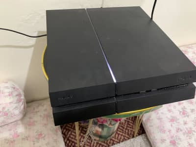 Ps 4 used like new