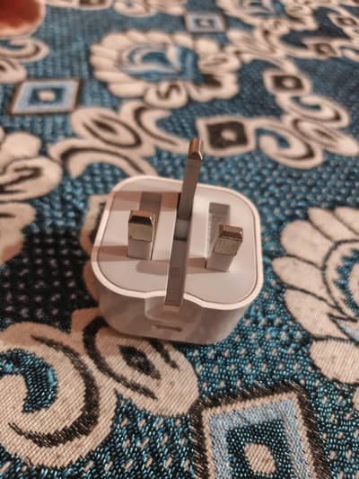 25 watt iphone 3 pin charger  with cable