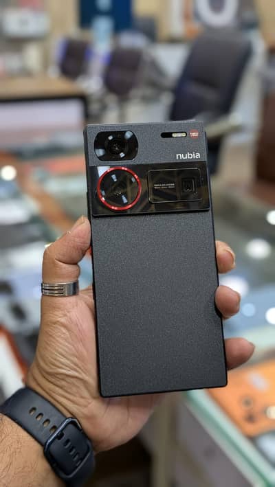 ZTE Z60 Ultra 16/512GB Black Colour Dual SIM 60 Days SIm Time