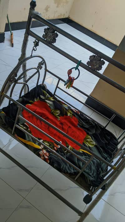 Stainless steel baby swing big size. . Condition 9/10