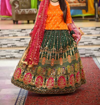 Bridal Mehndi Lehenga