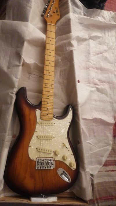 Hivolts Electric Guitar