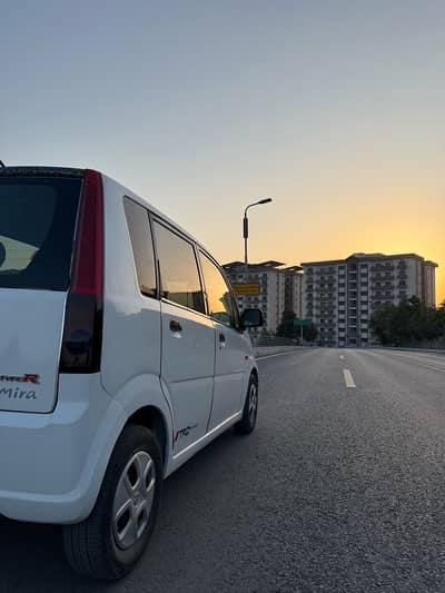 Daihatsu Mira Limited X 2007 Automatic 4 Door 660c Home Car