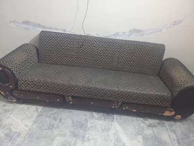 sofa combed