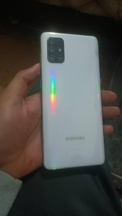 Samsung A71