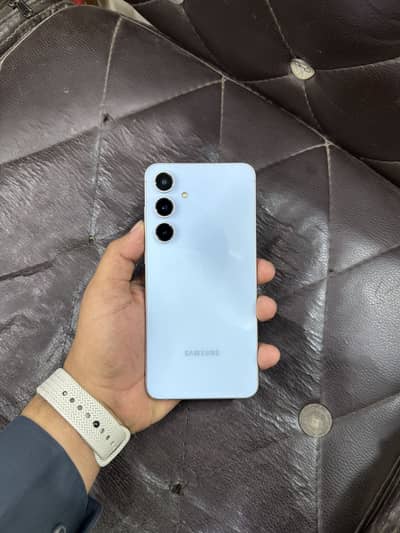 Samsung S24 Fe 8/256Gb