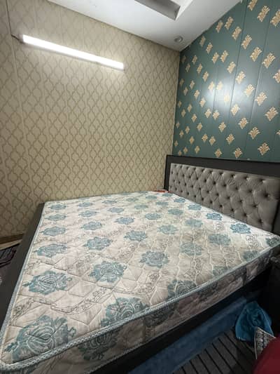 Used Master Motly foam double bed mattress