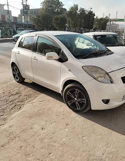 genuine vitz 2007
