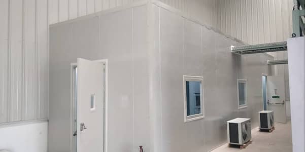 Insulated cold room panels