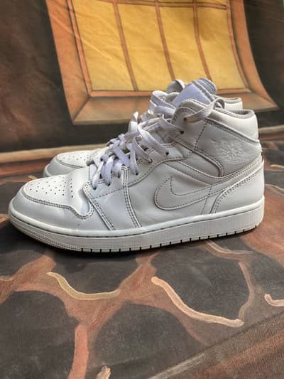 Nike Air Jordan 1 All white