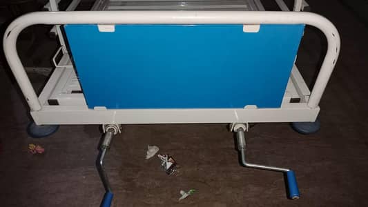 Patient Bed (Medical)