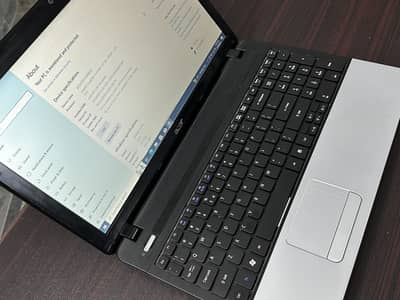 Acer Laptop - Core i3 - 3rd Generation - 128GB SSD - 4 GB Ram