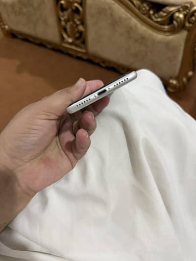 Iphone se 2020 dual pta 128 gb