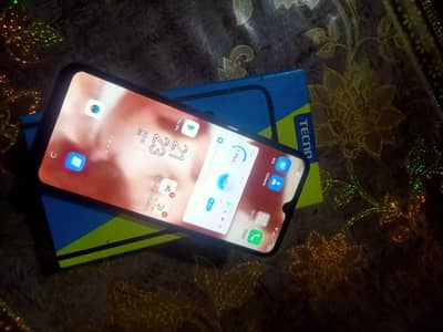 urgent sale Karan ha only speaker issue