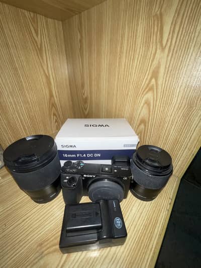 Sony a6500 Mirrorless Kit + Sigma 16mm & 30mm f/1.4 Lenses