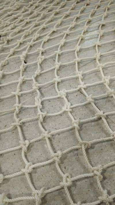 CRICKET NET / CRICKET PRACTICE NET / WALLYBALL NET