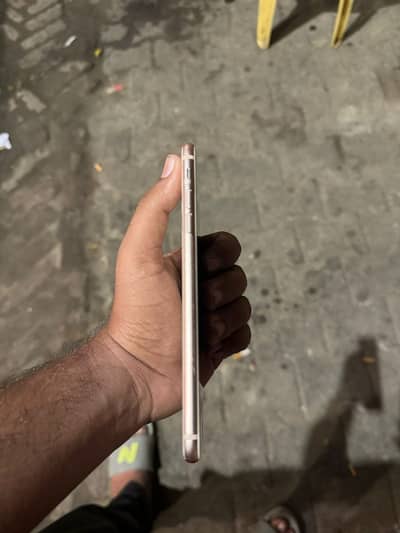 Iphone 8 plus PTA 64gb