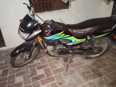 Honda prider