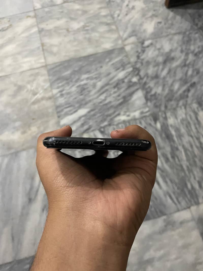 Iphone 7 Plus (JV) 3