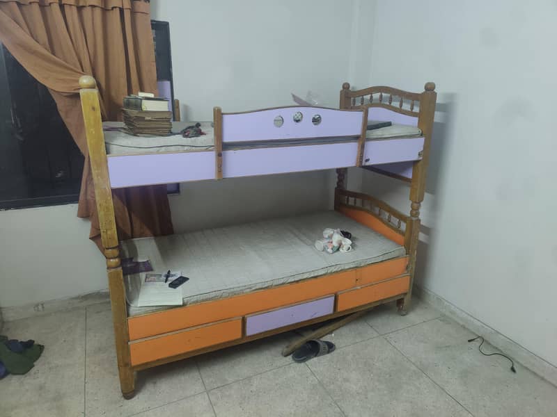 Bunk bed 0