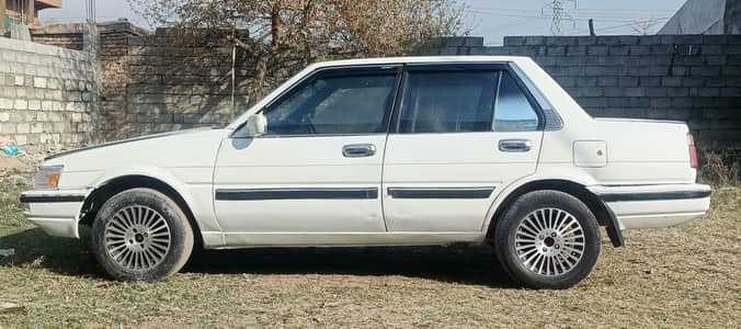 Toyota Corolla 86 se salon