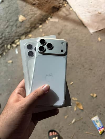 17 Pro - 256GB PTA APPROVED