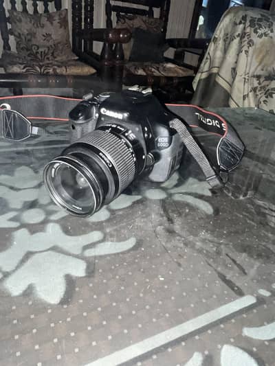 CANON DSLR EOS600D