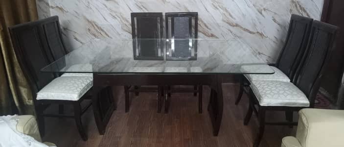 Dinning Table