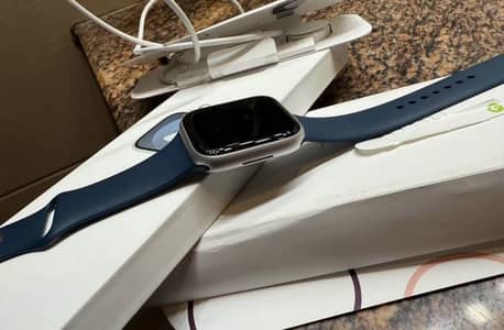 Apple Watch Series 10 46MM Silver Colour!100% Battery Health