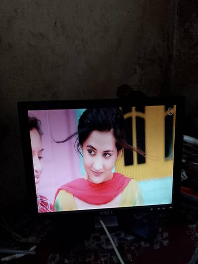 15 inch LCD tv sale
