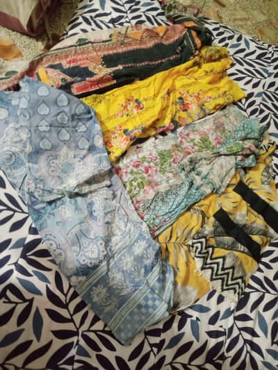 Different Kurtiyaan  (Purse)