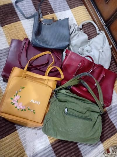 Different Purse Different Dress