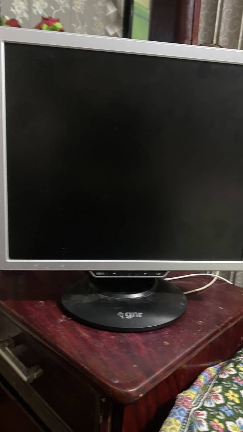 Monitor 1