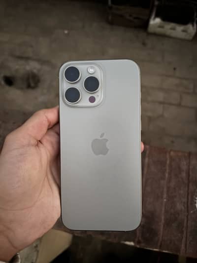 Iphone 16 pro max(nonpta,jv),brand new condition,within apple warranty