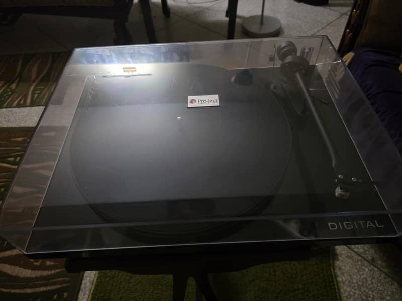 Project Turntable Essential  II 2