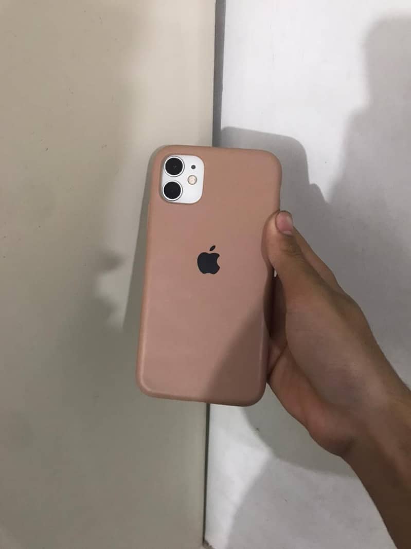 IPHONE 11 2