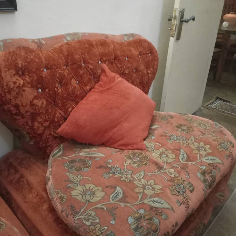 Sofa advertisement 2