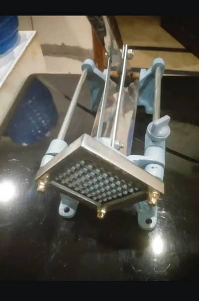 french fries cutter