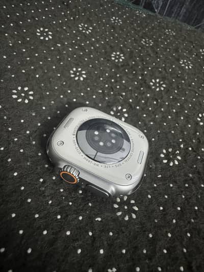 Apple Watch Ultra 1