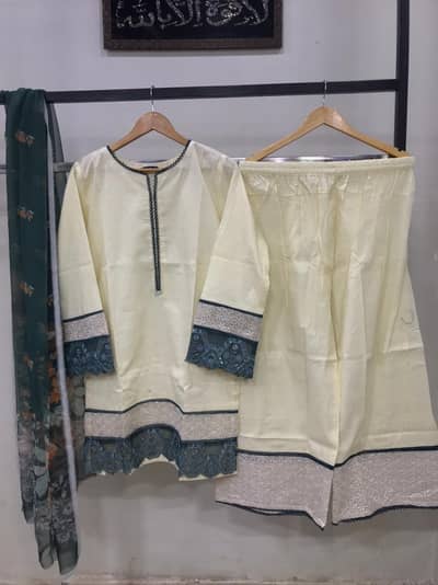 new artikl farshi . shalwar. and shad