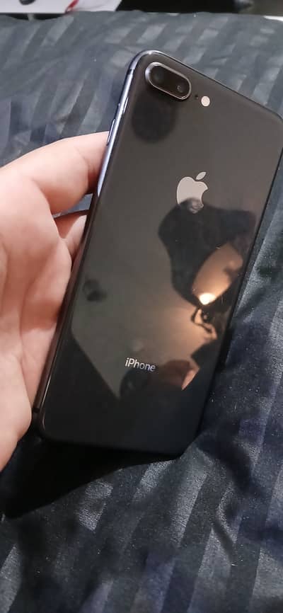 Apple iPhone 8 Plus