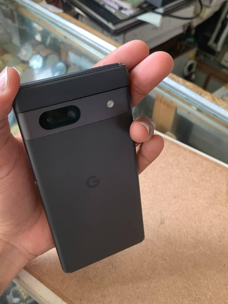 google pixel 7a 1