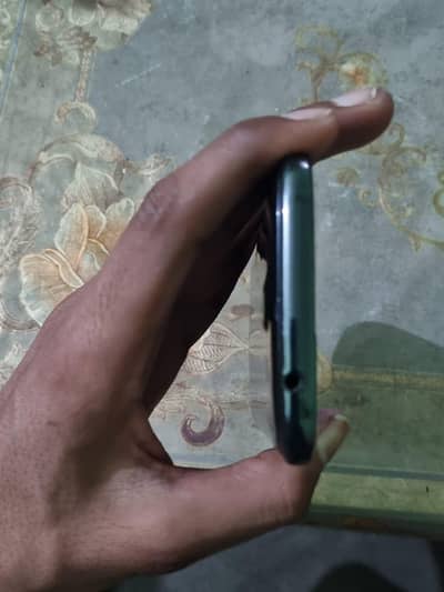 2 ram and 8 gb memory