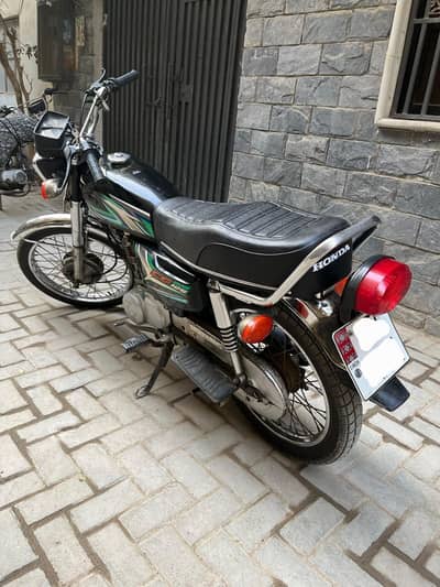 Honda CG 125 2023