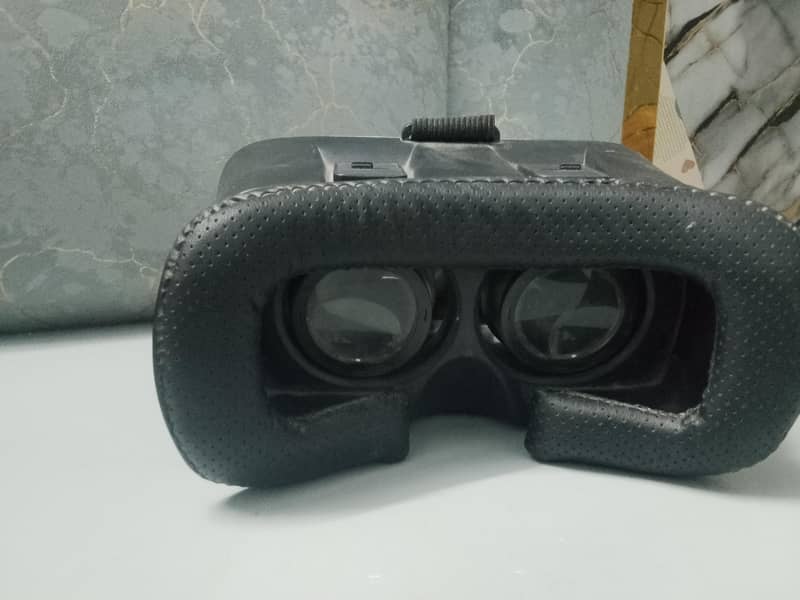 VR Box 1