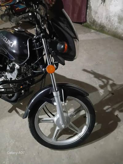 Suzuki-GD-110S-2023 in lush condition. Just buy n drive